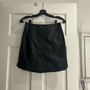 Banana republic, leather skirt
